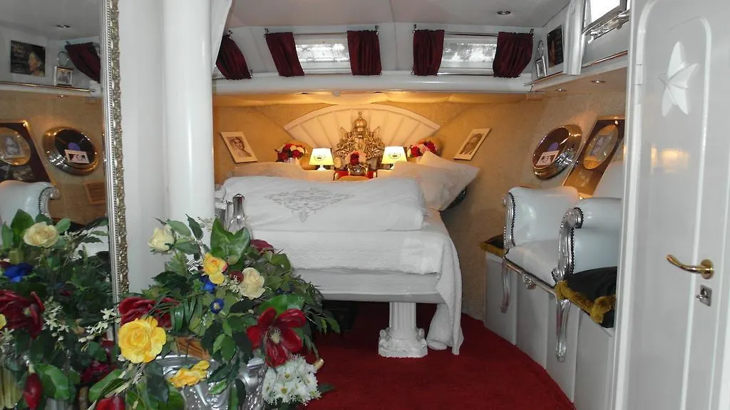 Botel Maria Callas Yachthotel