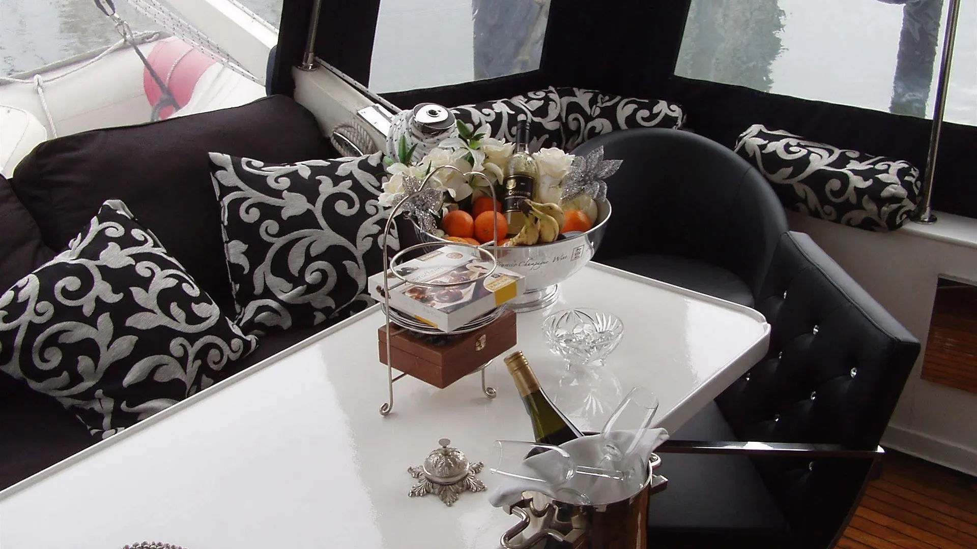 Maria Callas Yachthotel Botel