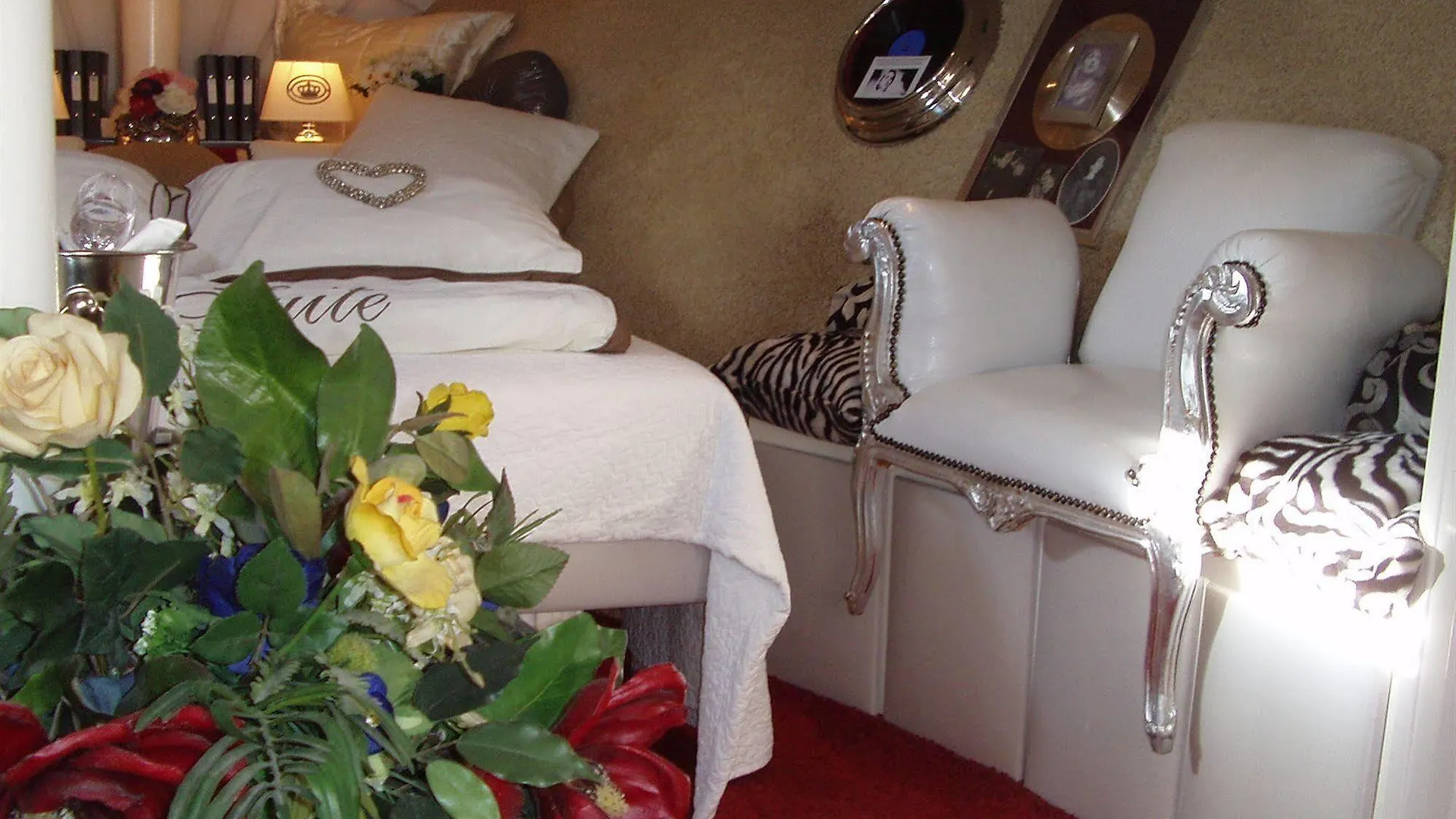 Maria Callas Yachthotel Netherlands